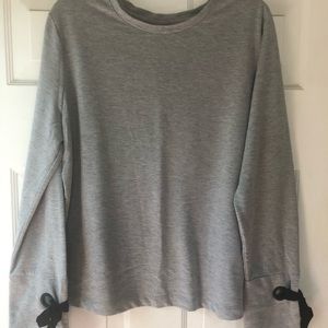 Grey long sleeve top w ribbon tie wide sleeve